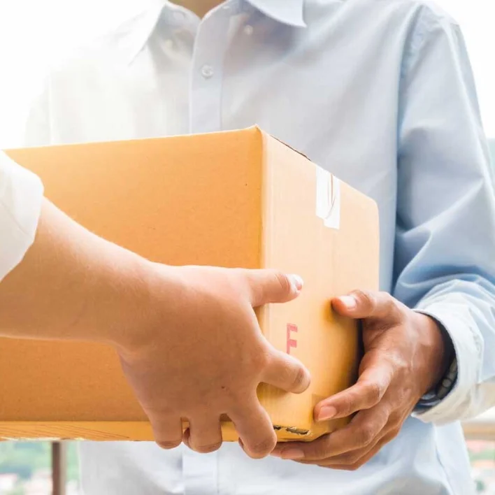 Parcel handover